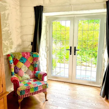 Beautiful Ancient Stone Cottage, Local Walks & Pub! Conwy Extérieur photo