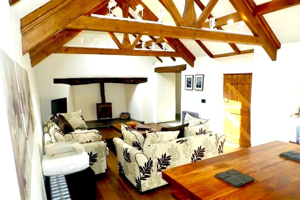 Holiday home Beautiful Ancient Stone Cottage, Local Walks & Pub! Conwy